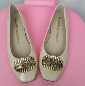 JORGE BISCHOFF Flats